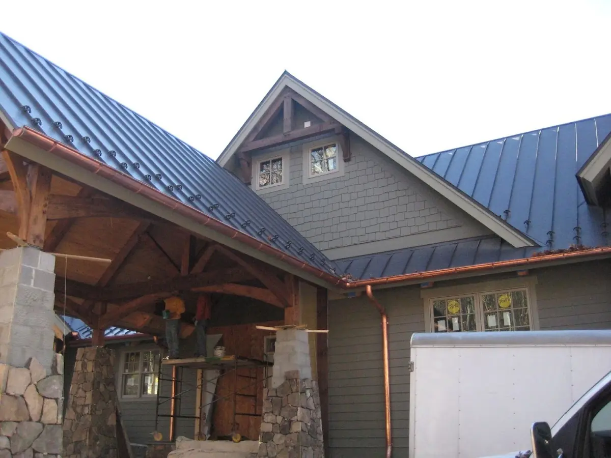 Craftsman Roofing team delivering quality roofing work in Woodard